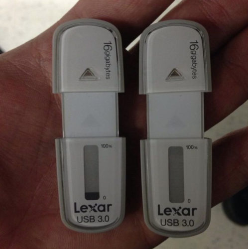 Pen drive que indica a quantidade de espaço livre